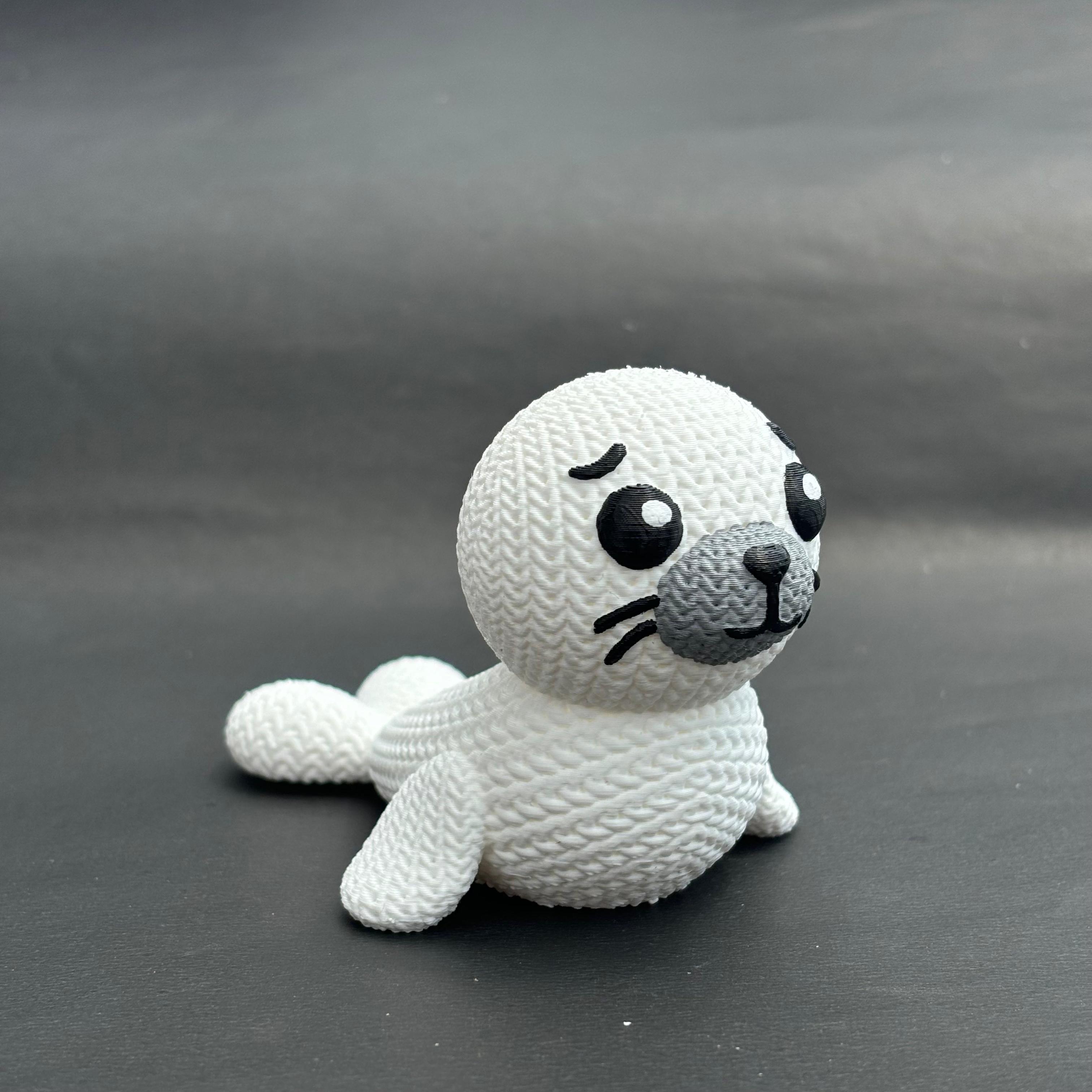 Knitted Seal